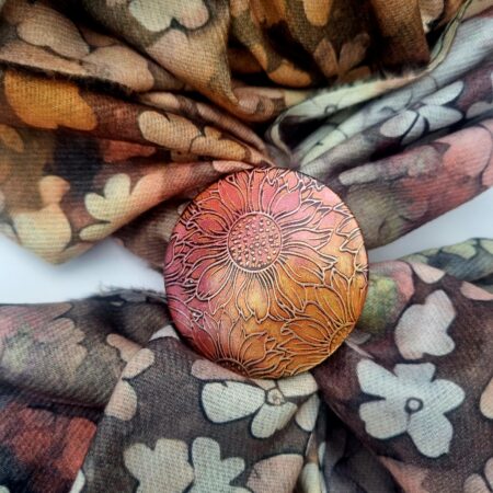 Šála se sponou "Hortenzie béžové"