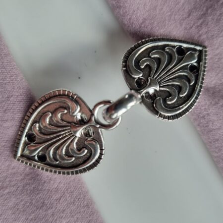 Klip na kardigan - lístky